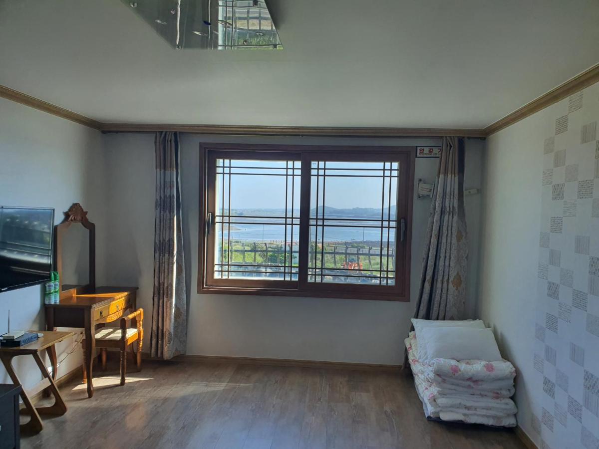 Purmir Pension Согвипхо Экстерьер фото